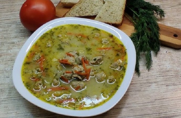 Куриный суп с кускусом